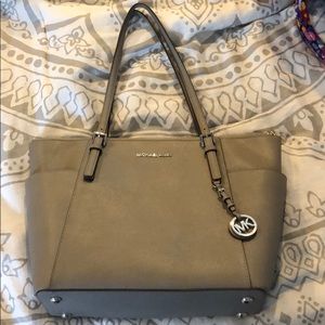 Michael Kors Pearl Grey Jet Set Tote